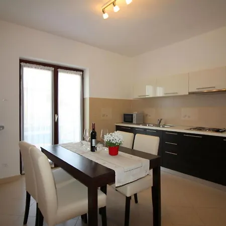 Appartement Welcoming Near Sea In