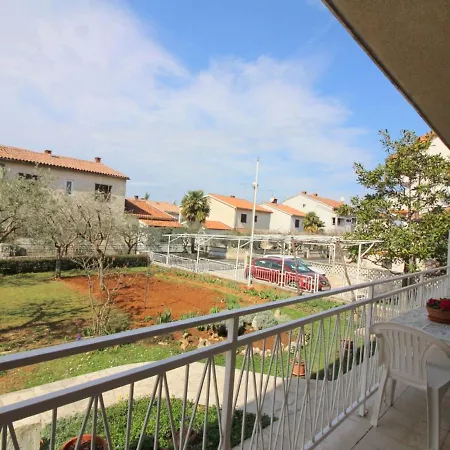 Appartement Welcoming Near Sea In Poreč