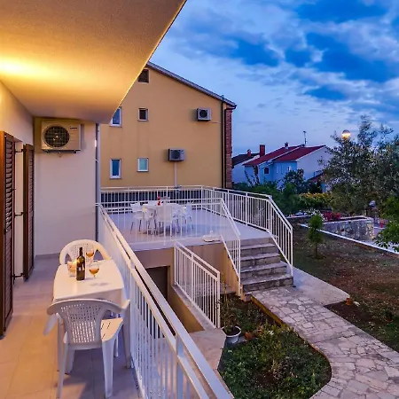 Appartement Welcoming Near Sea In